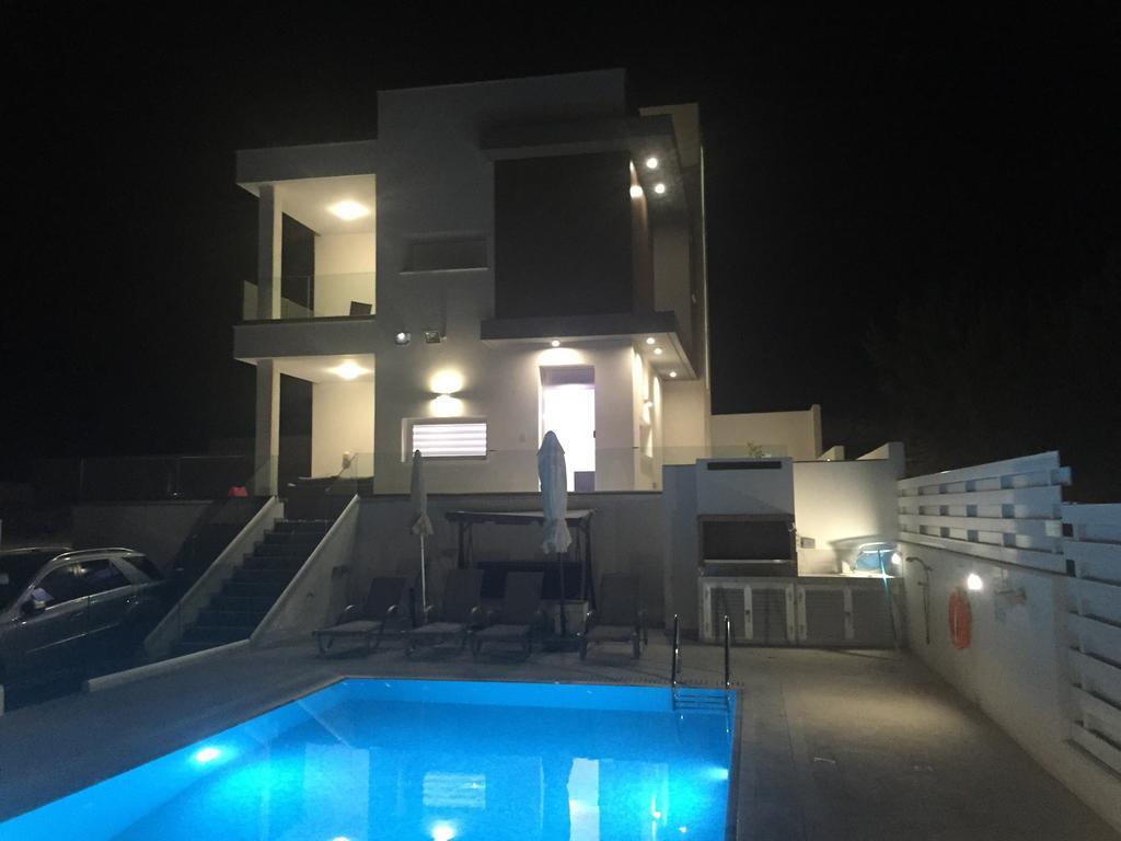 Villa Spathele Paralimni Exterior photo